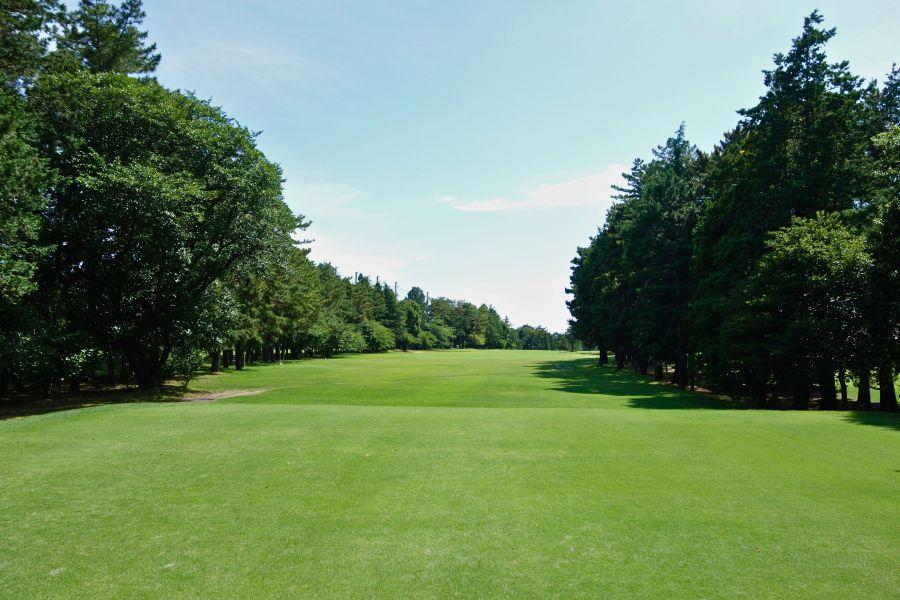 西コース1番ホールのティグラウンド