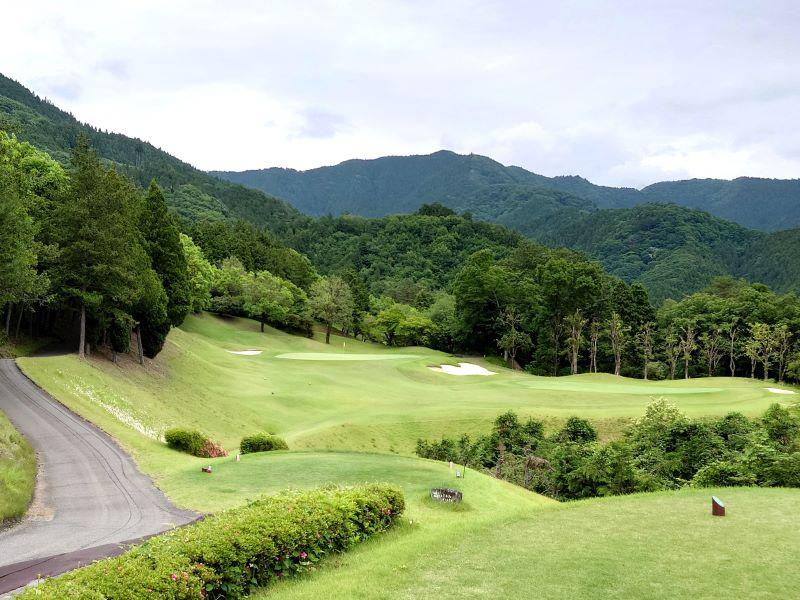 ショートの11番ホール