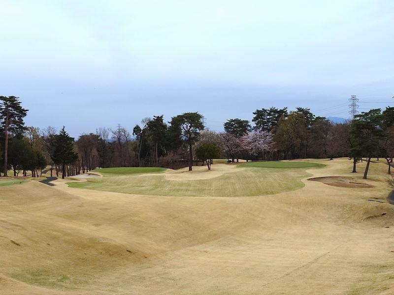 美里コース12番ホール