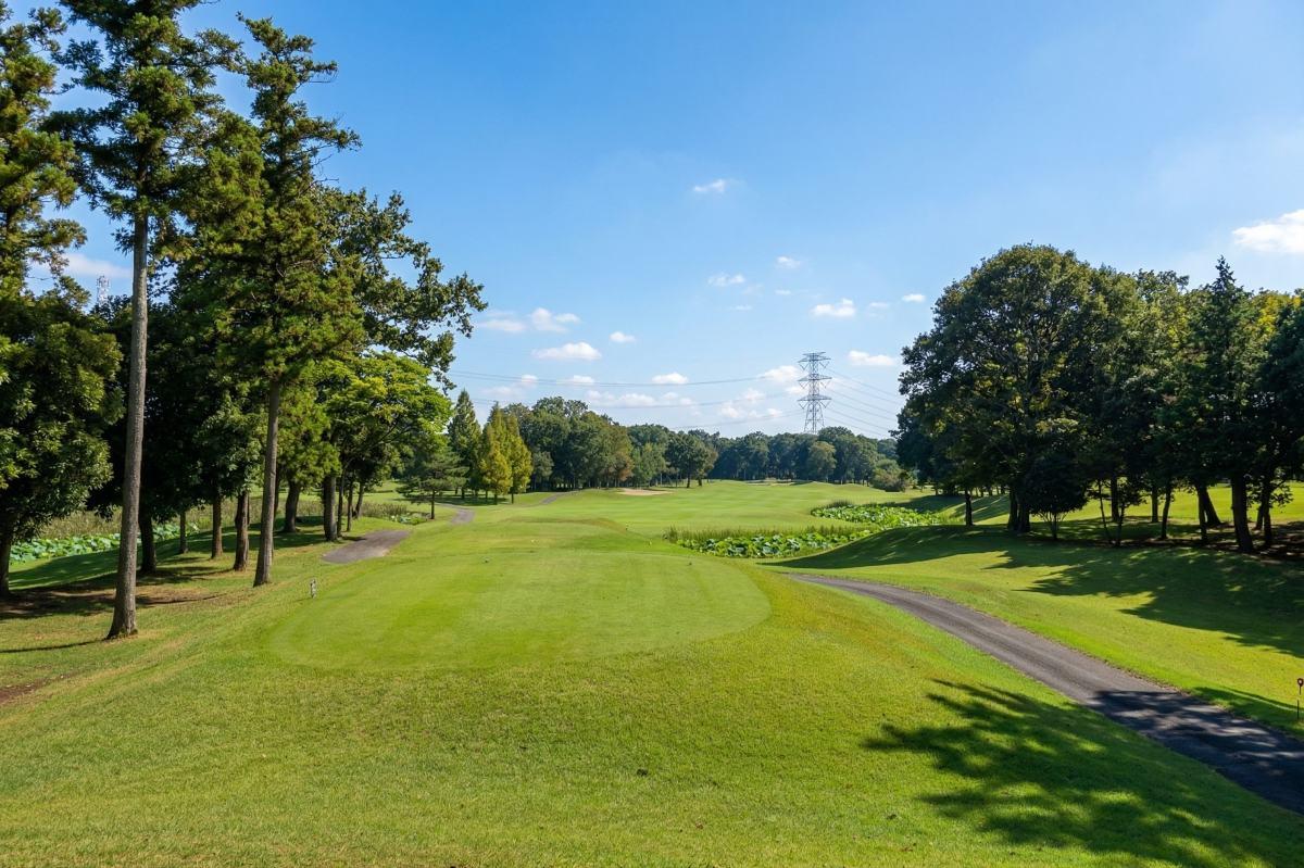 距離のある14番ミドルホール